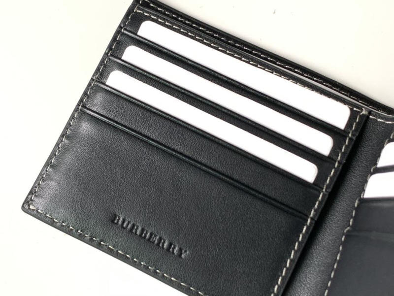 Bv*b*rry wallets